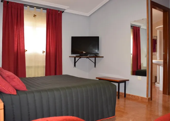 Infante Pensión Peñafiel